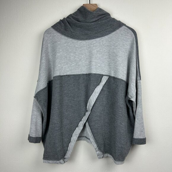 Cabi Top Womens Gray XS Cowl Neck ATC Pullover Back Athleisure Boxy Oversized - Picture 2 of 10